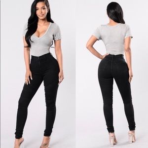 New moto mama Fashion Nova jeans
